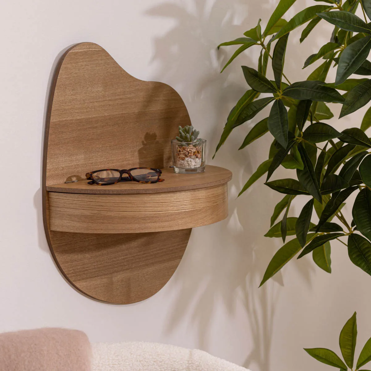 Image description